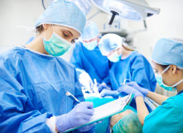 cirurgia de câncer de estômago