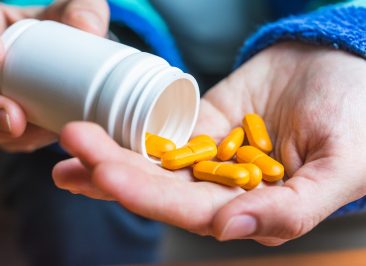 vitaminas e suplementos no câncer durante o tratamento oncológico" Links internos sugeridos: quimioterapia, radioterapia, nutrição oncológica, efeitos colaterais do tratamento